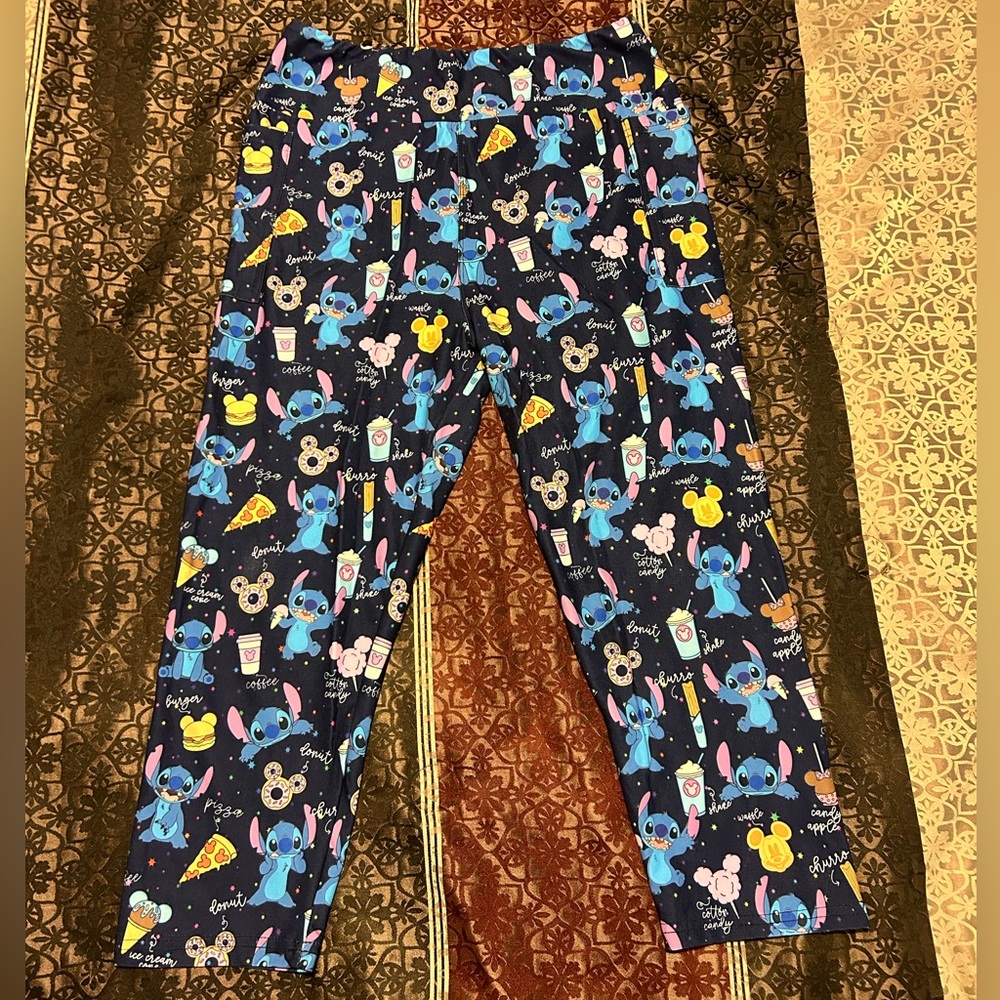 Stitch capris size large!